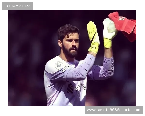 踢足球的帅气球星们颜值与实力并存的足球世界魅力展现